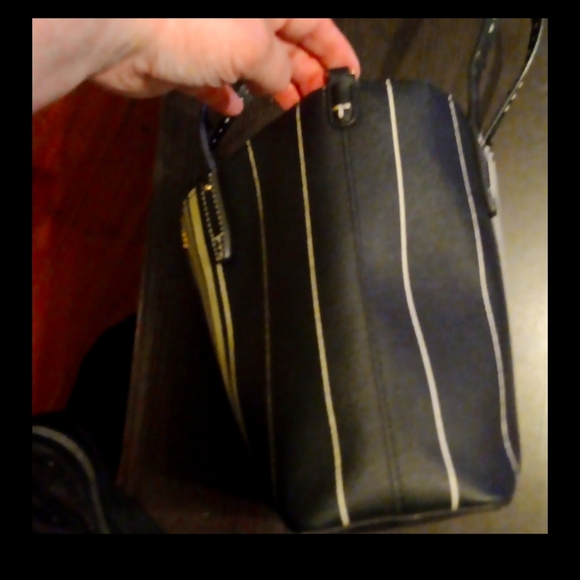Tory Burch Crossbody Or Shoulder Tote, Striped in Black and White (EUC) - Picture 4 of 16